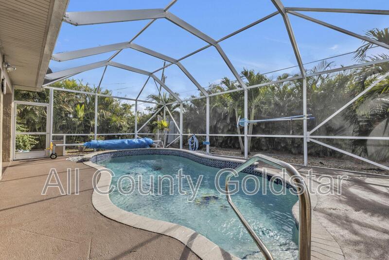 Foto principal - 23309 Hartley Ave