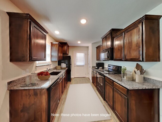 Foto del edificio - 706 Rolling Terrace Cir