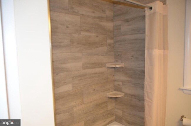 Foto del edificio - 303-UNIT Commerce St
