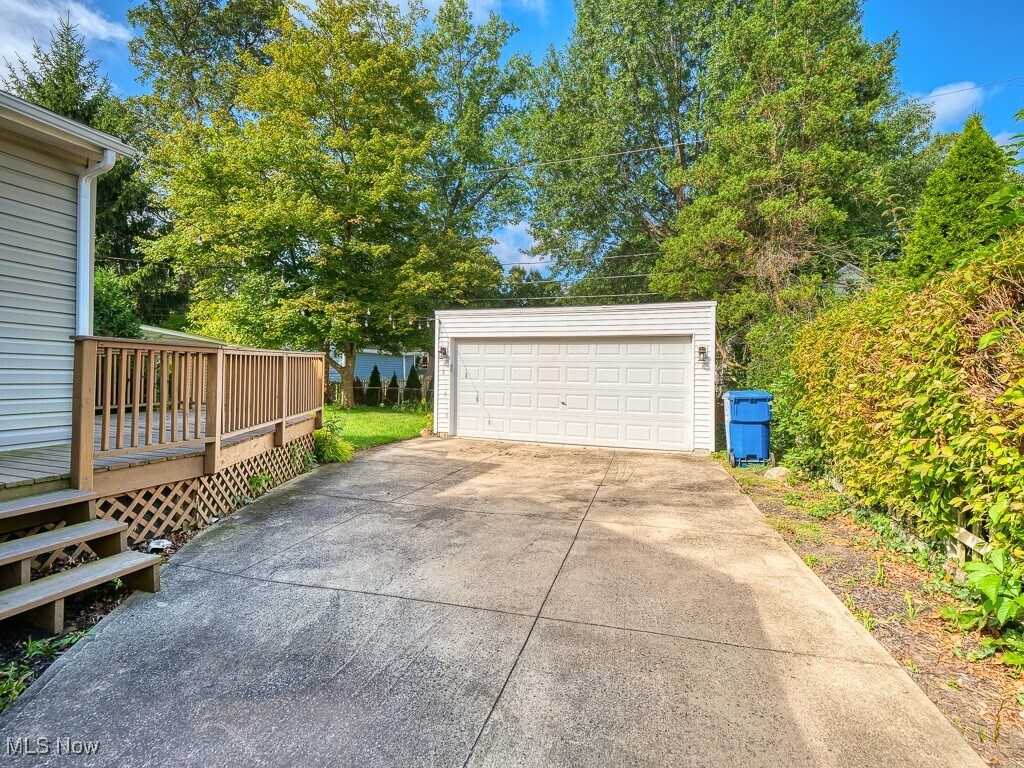 570 Juneway Dr Bay Village, OH 44140 – photo 5