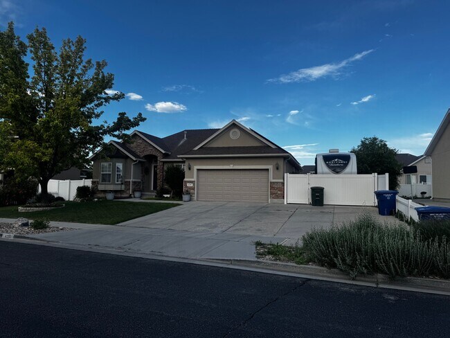 Building Photo - 4281 3630 W