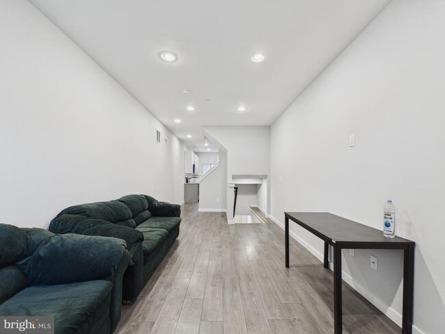 Foto del edificio - 521 W Norris St