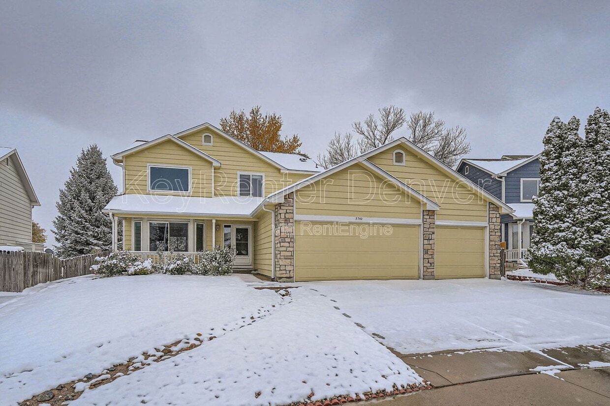 Foto principal - 5742 W 114th Pl