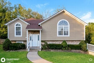 Building Photo - 5014 Pebble Cir