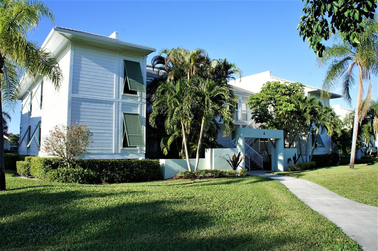 Primary Photo - 273 Cypress Point Dr