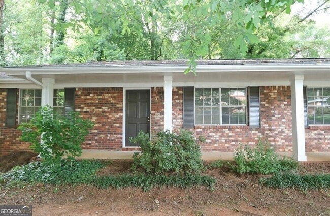 Building Photo - 4215 Fawn Ln SE
