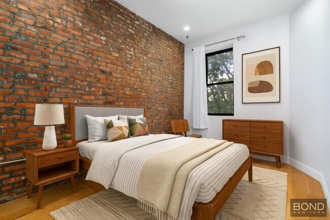 Foto del edificio - 2 bedroom in Brooklyn NY 11201