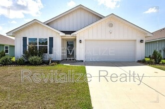 Building Photo - 22360 Aleutian Ave