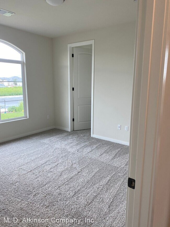 Foto del edificio - 4 br, 3 bath House - 7716 Ruthburg Way