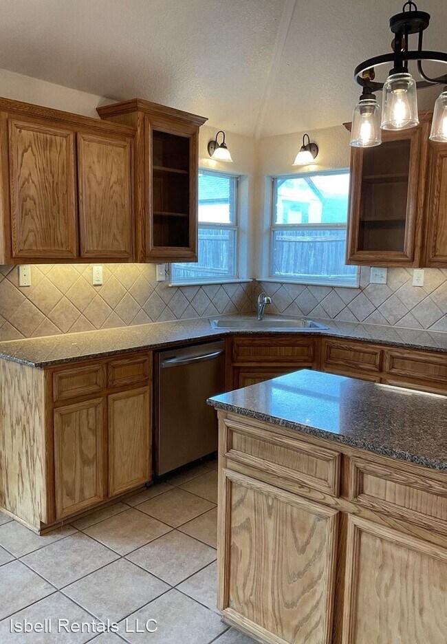 Building Photo - 4 br, 2 bath House - 4905 Cinnabar Way