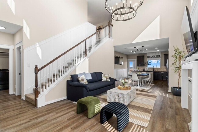 Building Photo - 12650 Alta Vista