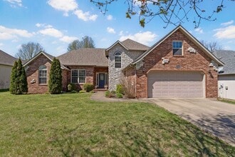 Building Photo - 5545 S Michigan Ave