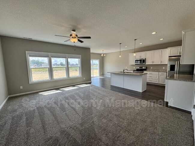 Building Photo - 4967 Whittlebury Dr