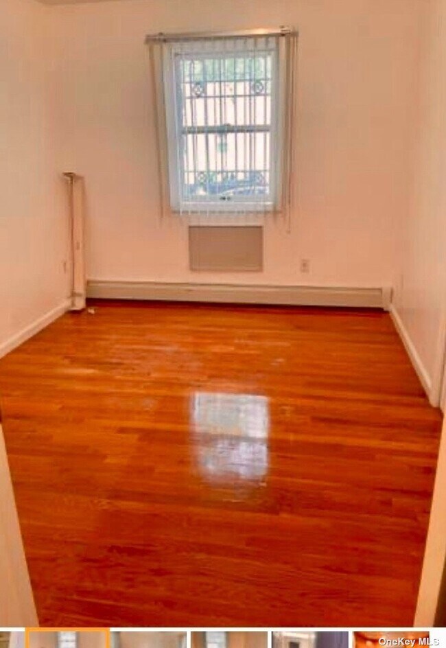 Foto del edificio - 215-42 38th Ave