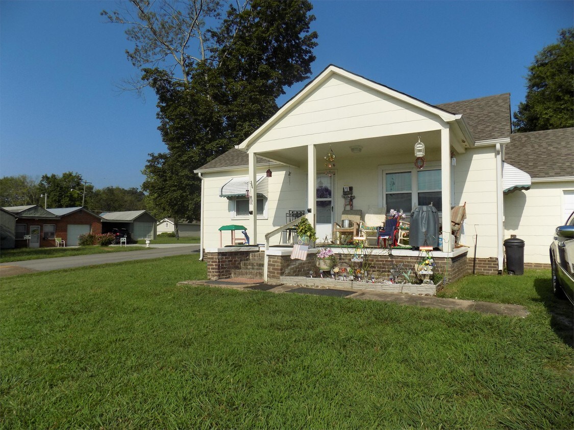 Primary Photo - 1430 Tennessee Ave