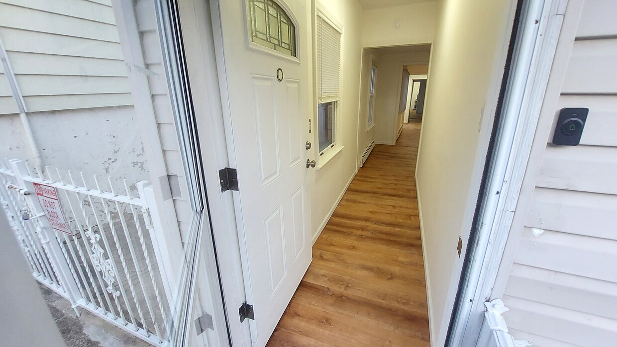 Foto principal - 6202 Meadowview Ave