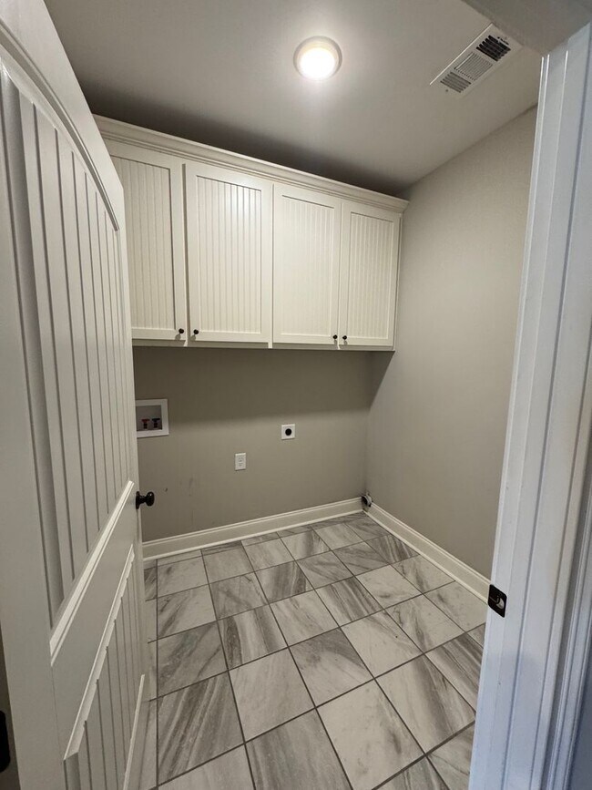 Foto del edificio - The Townhomes of Runningvine