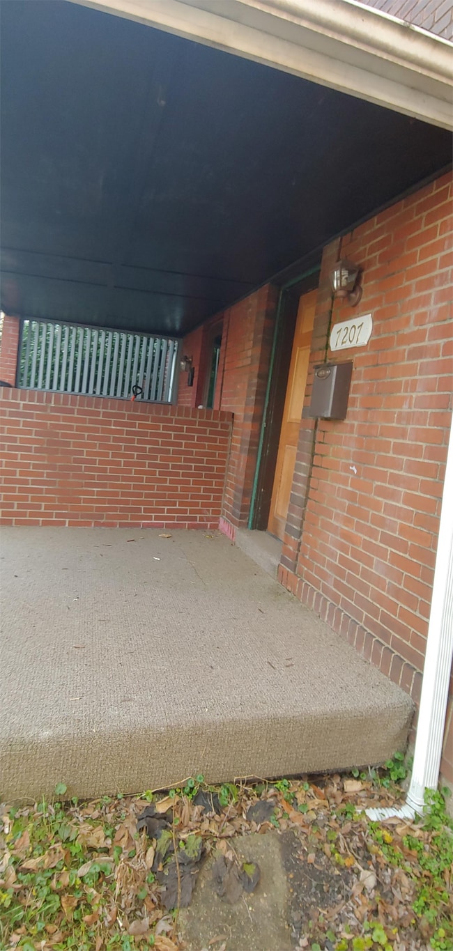 7207 Schley Ave, Swissvale, PA 15218 House Rental in Swissvale, PA