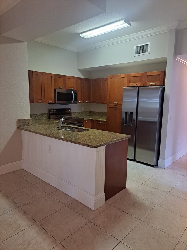 Building Photo - 47 SE Sedona Cir