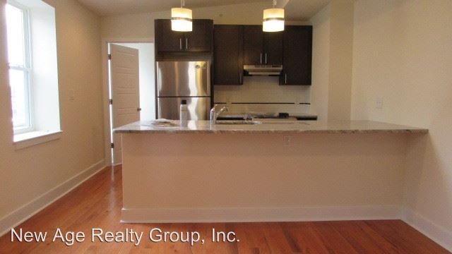 Building Photo - 1432 Cecil B. Moore Ave