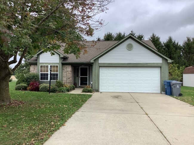 Building Photo - 7440 Chipwood Dr