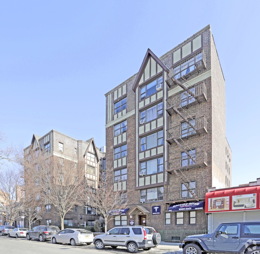 3755 77th Street 3755 77th St Jackson Heights, NY Apartments for