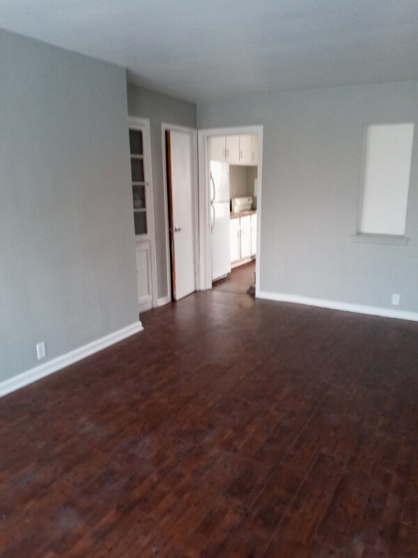 Foto del edificio - 2605 W Victory Ln