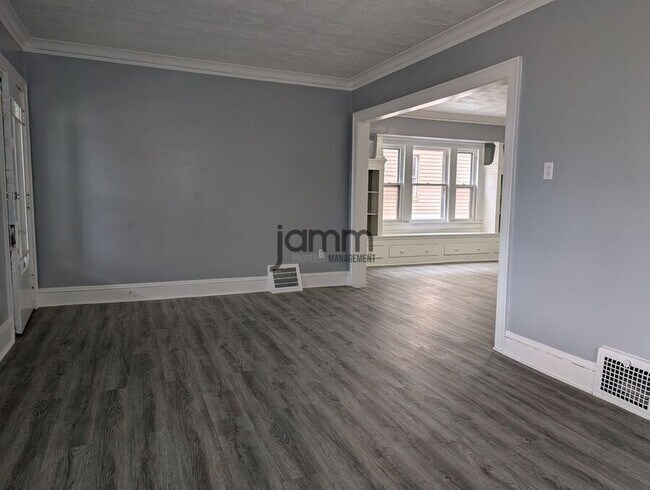 Foto del edificio - 10711 Joan Ave