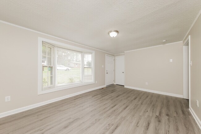 Foto del edificio - 1404 Waterloo Dr