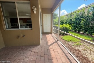 Building Photo - 17533 Laurel Grove Ct