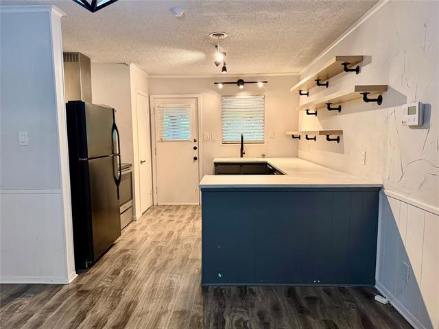 Foto del edificio - 6455 Waverly Way