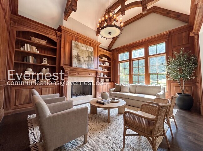 Building Photo - 5021 Heatherwood Ct