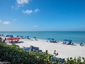 Building Photo - 6361 Pelican Bay Blvd