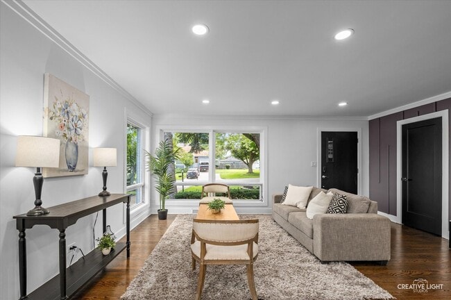 Foto del edificio - 3834 Hampton Ave