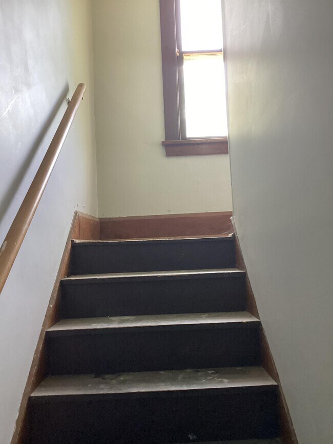 Foto del edificio - 114 Wesley Ave