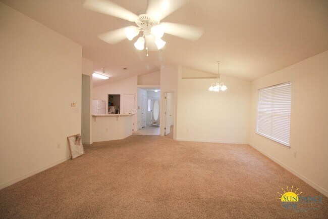 Foto del edificio - 4 Bedroom Home in Marsh Harbor Subdivision