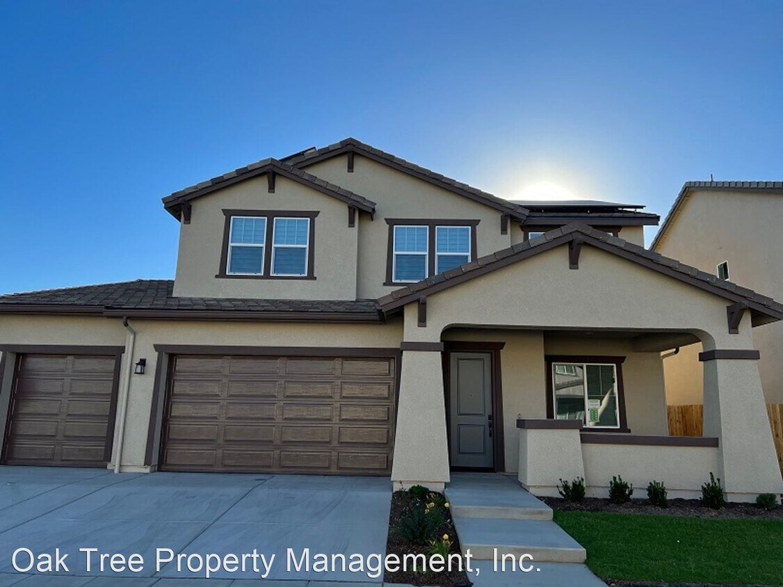 2263 N Whittier Ave, Fresno, CA 93727 House Rental in Fresno, CA