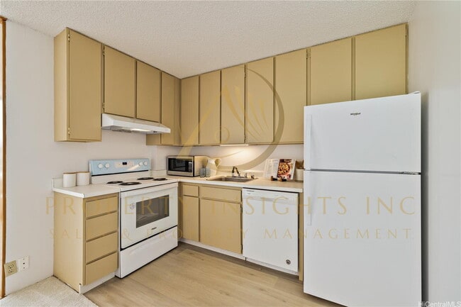 Spacious Makiki 1-Bedroom Condo with Parking & Pool – Anga-Roa - Spacious Makiki 1-Bedroom Condo with Parking & Pool – Anga-Roa