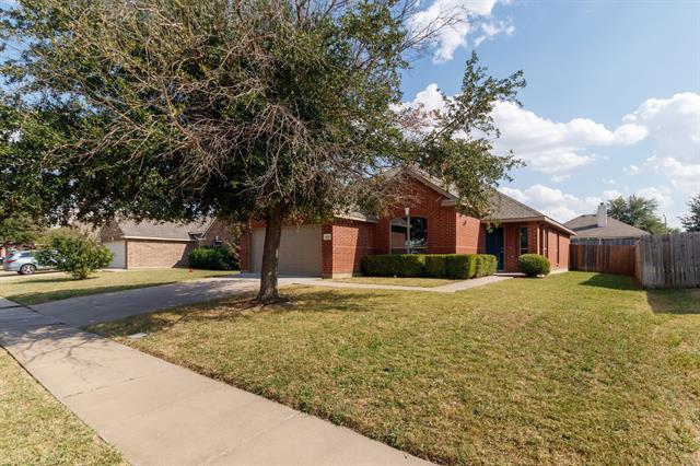 Foto principal - 811 Cutting Horse Dr