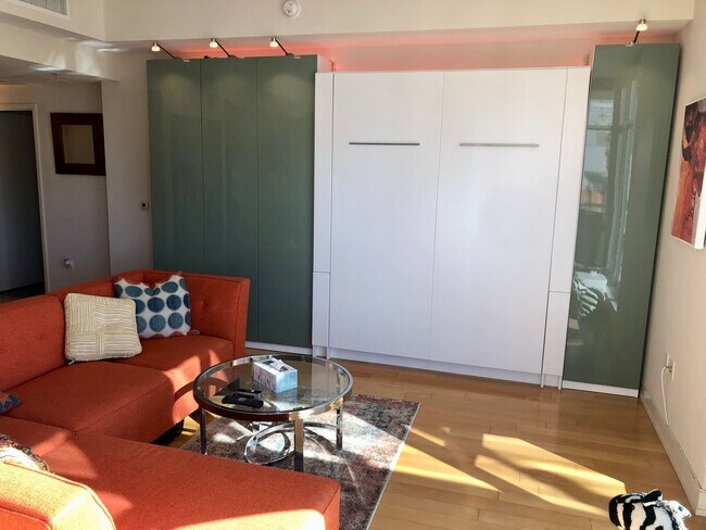Foto del edificio - Downtown San Diego - fully furnished upsca...