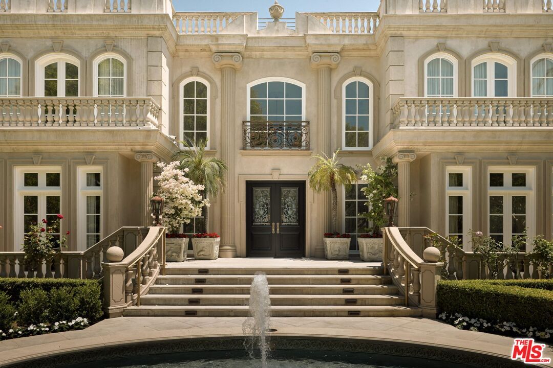 Foto principal - 628 N Rodeo Dr