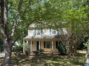 Building Photo - 3159 Saddlebrook Ln