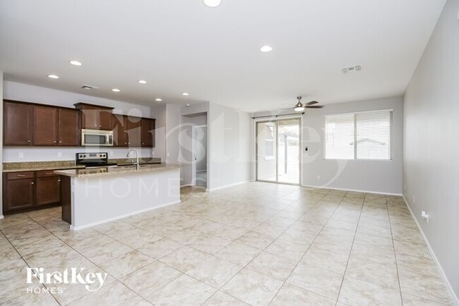Building Photo - 1732 W Desert Spring Way