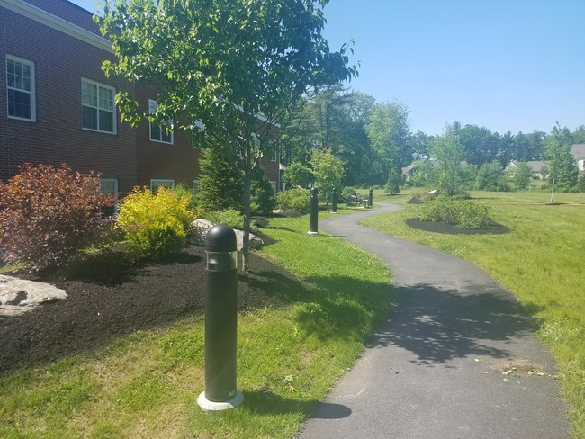 Building Photo - Plummer Senior Living - Newly renovated