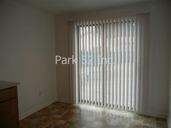 Building Photo - 18810 79th Ave Ct E