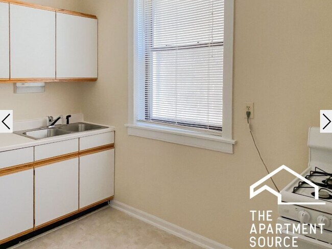 Foto del edificio - 2882 N Clark St