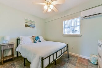 Building Photo - 16542 E Bayside Way