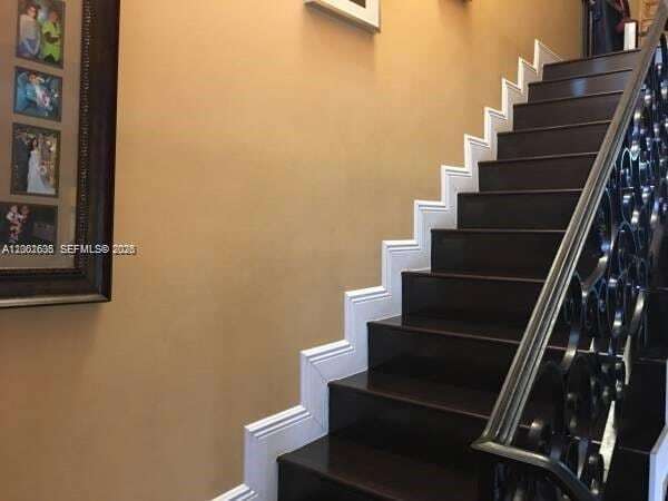 Foto del edificio - 8067 NW 199th Terrace