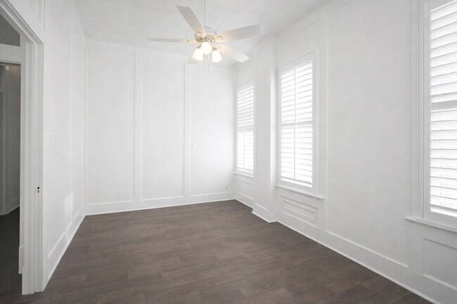 Foto del edificio - 211 W Milam St