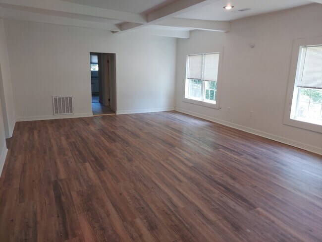 Foto del edificio - 1118 N 3rd St